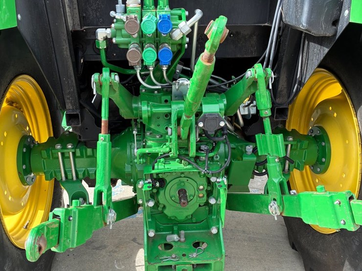 john-deere-5090e-image-6