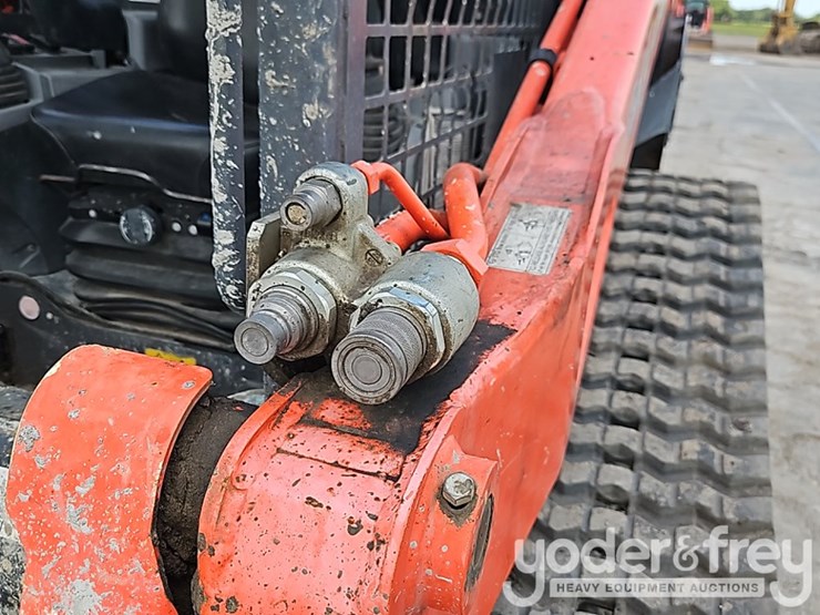 2023-kubota-svl97-2-image-17