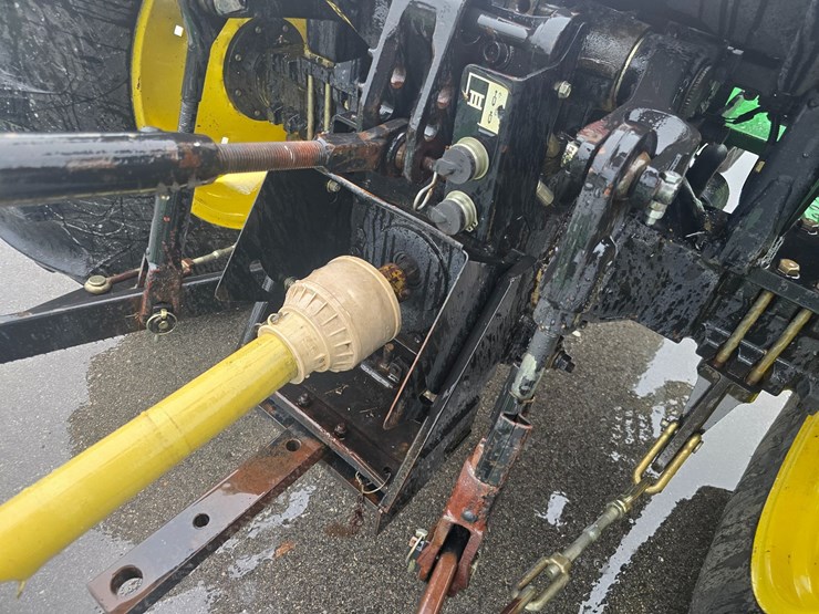 john-deere-5200-image-36