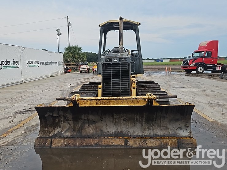 2006-deere-650j-image-16