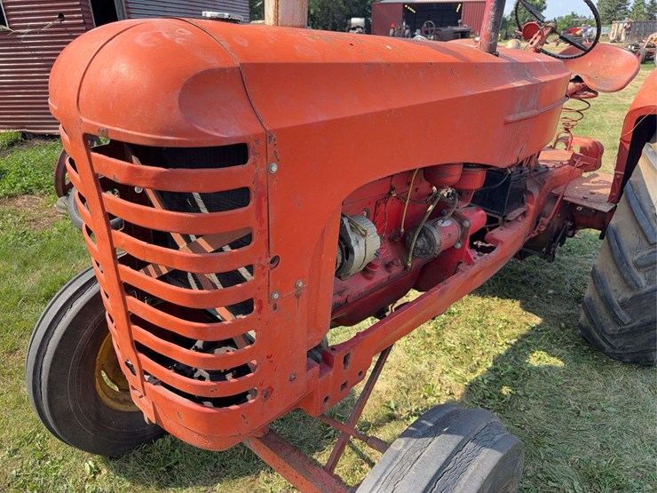 massey-ferguson-44-image-12