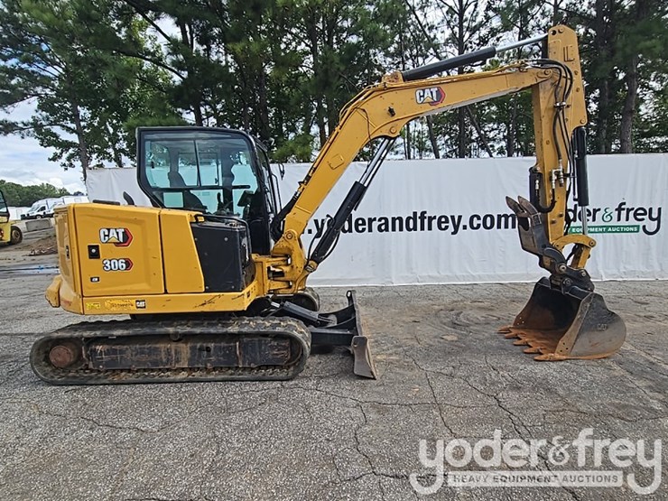 2023-caterpillar-306-cr-image-6