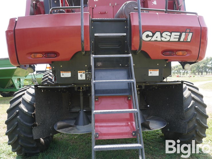 case-ih-6088-image-11