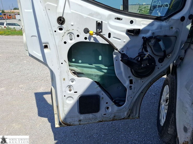 2019-ford-transit-image-21