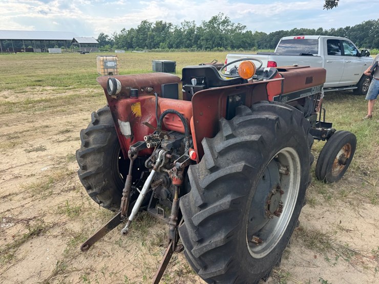 case-ih-485-image-3