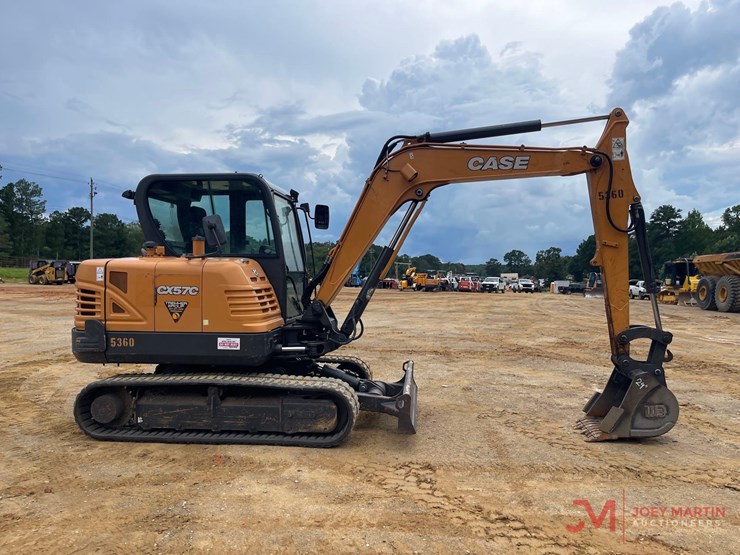 2019-case-cx57c-mini-excavator-image-6