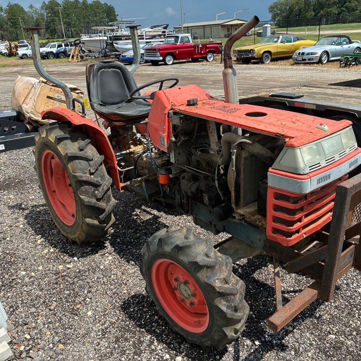 KUBOTA L2350