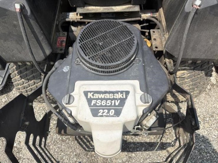 snapper-pro-zero-turn-mower-(non-running)-image-5