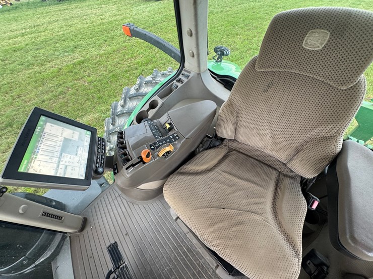 john-deere-8345r-image-64