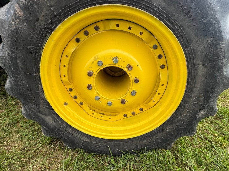 john-deere-8345r-image-19