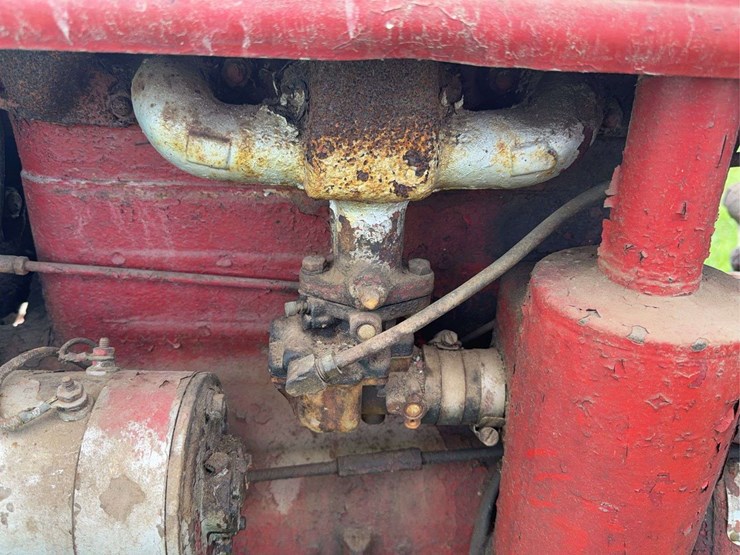 farmall-200-image-56