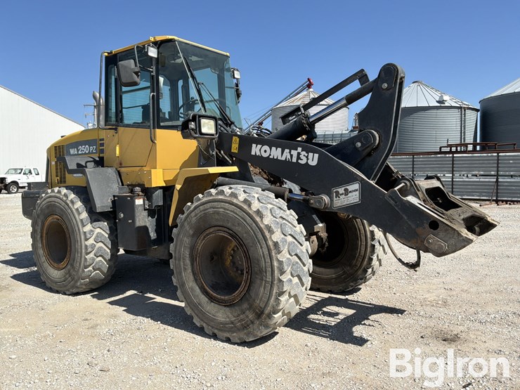 2011-komatsu-wa250pz-6-image-3