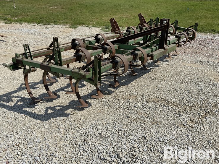 john-deere-14-image-3