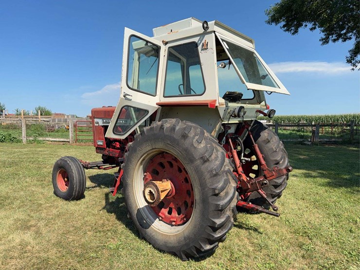 farmall-856-diesel-image-3