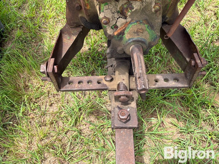 john-deere-b-image-12