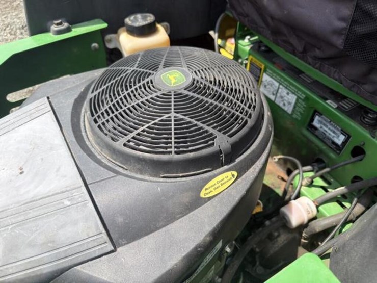 john-deere-zero-turn-mower-(non-running)-image-8