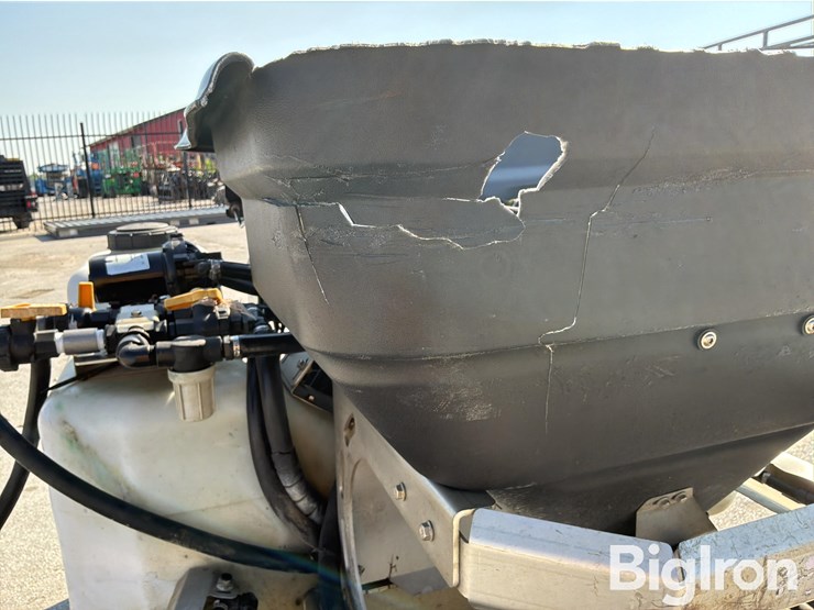 2021-massey-ferguson-730-image-14