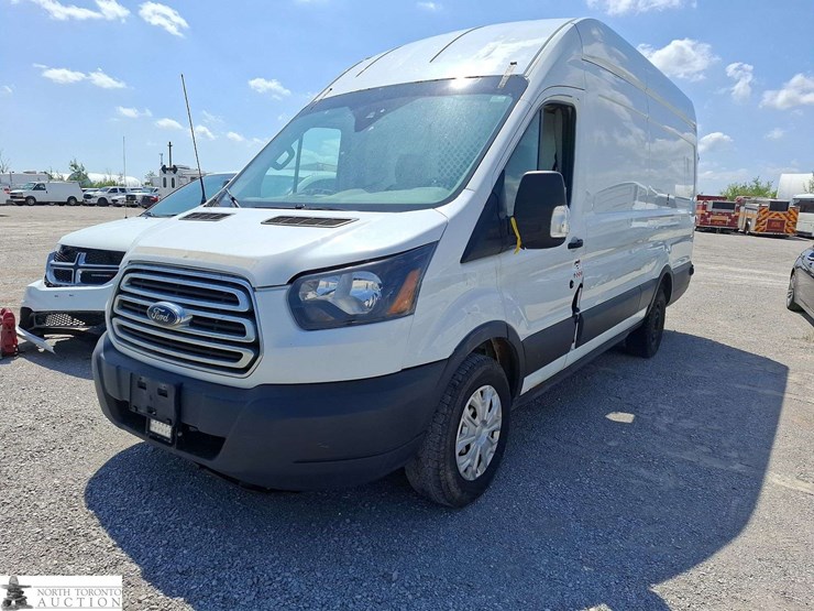2019-ford-transit-image-1