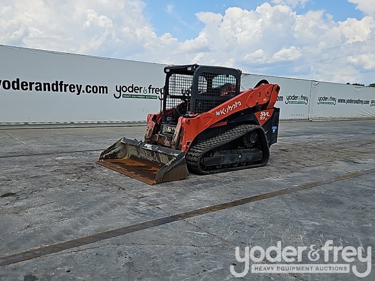 2023-kubota-svl97-2-image-2