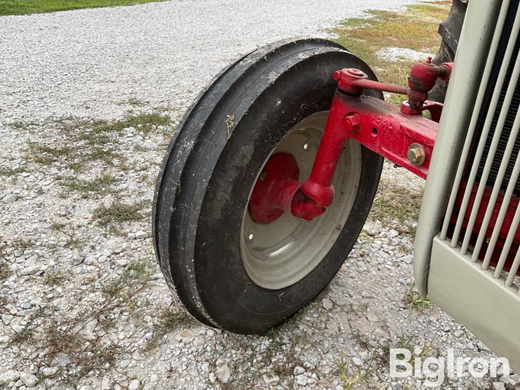ford-8n-image-15