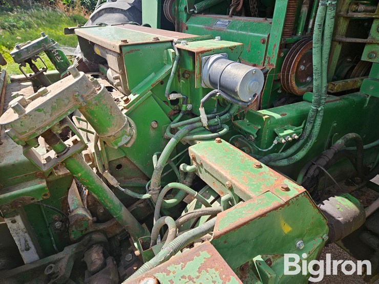1998-john-deere-6850-image-19