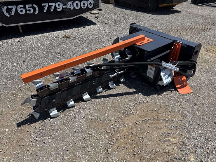 wolverine-tcr-12-48h-skidsteer-trencher-image-1