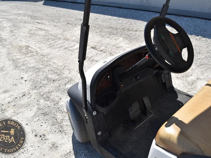 2015-club-car-precedent-electric-iq-46471-image-10