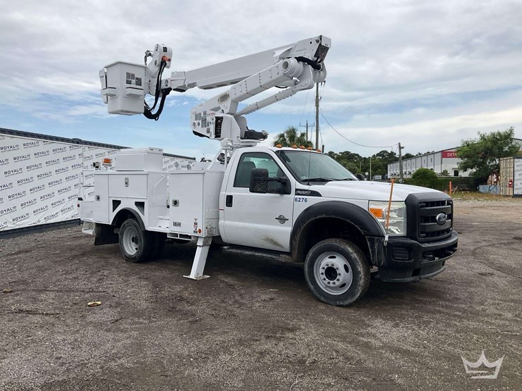 2015-ford-f550-image-2