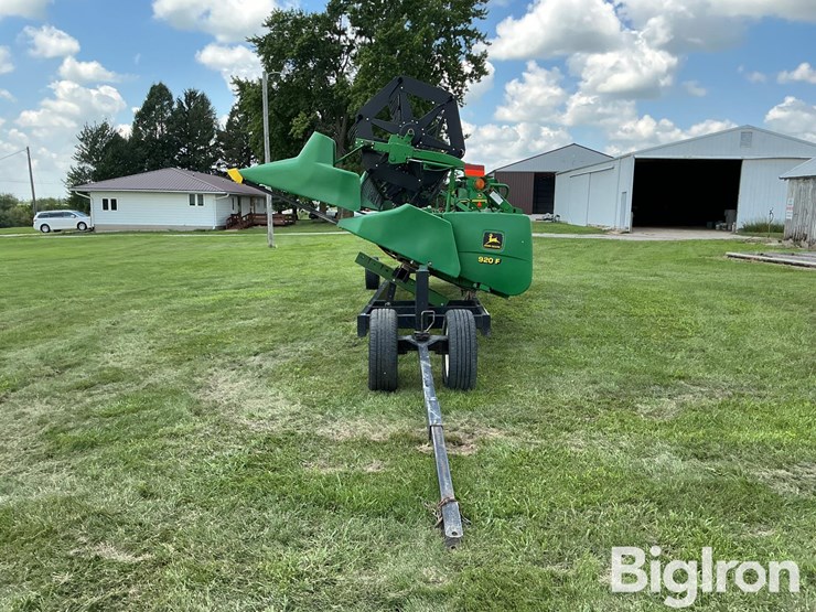 john-deere-920f-image-2