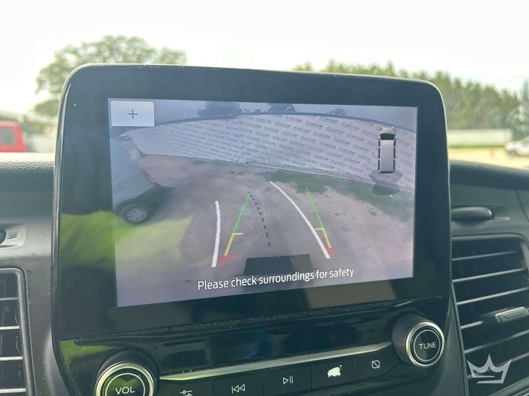 2020-ford-transit-image-29