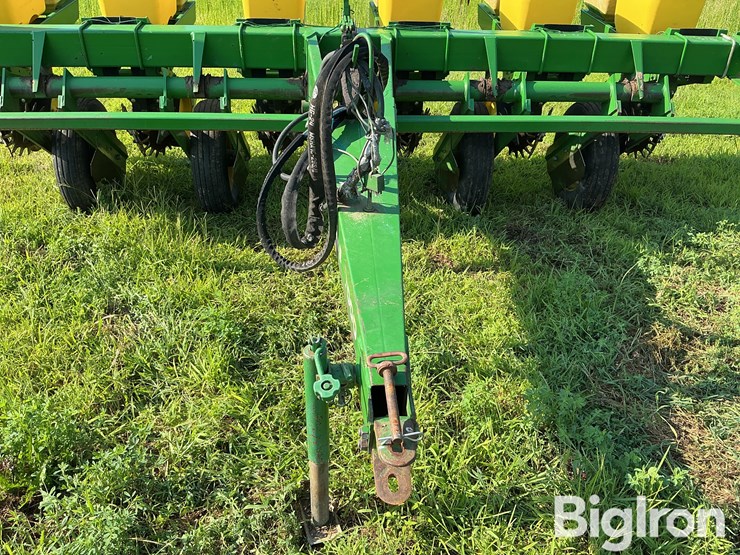 john-deere-7000-image-18