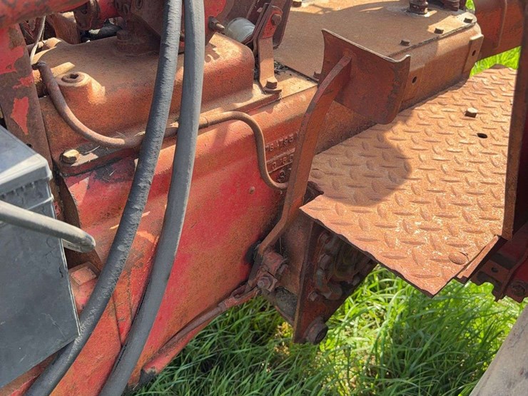 massey-ferguson-44-image-48