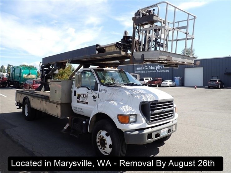 2002-ford-f750-image-41