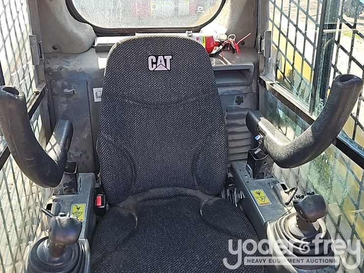2019-caterpillar-299d2-image-25