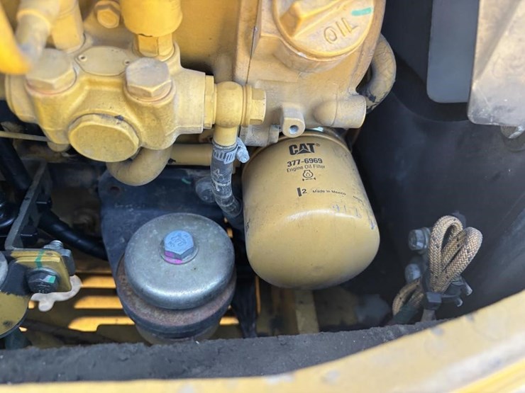 2017-caterpillar-304e2-cr-image-45