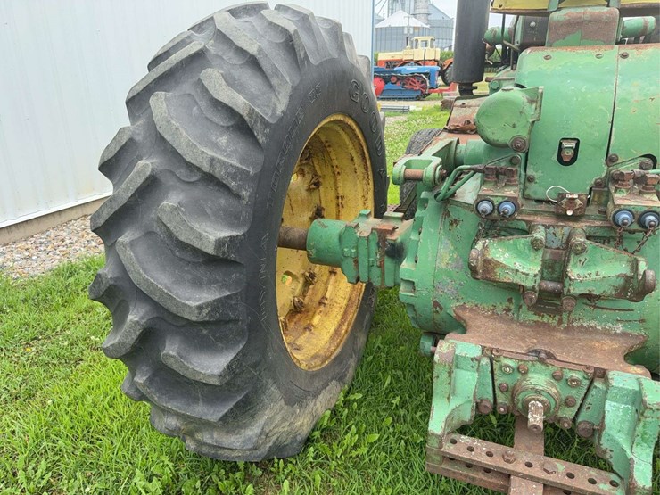 john-deere-5020-image-7
