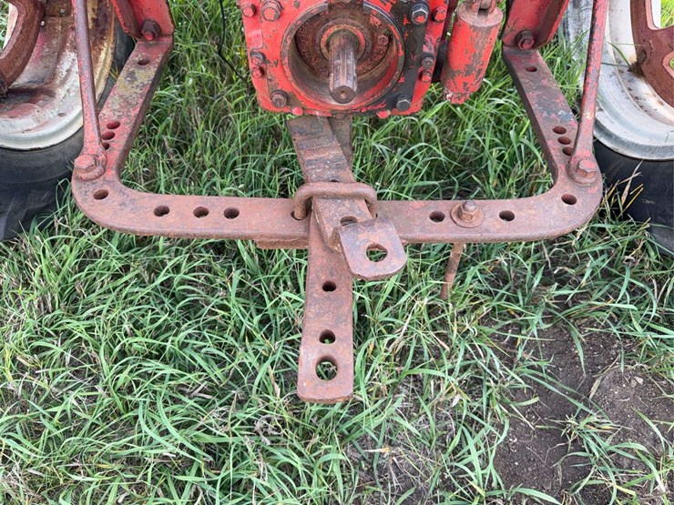 farmall-340-row-crop-image-36