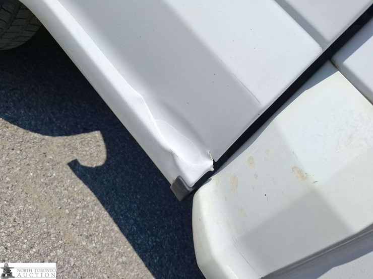2016-ford-f150-xlt-image-30