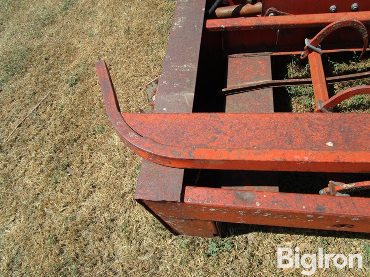farmhand-10-bale-image-12
