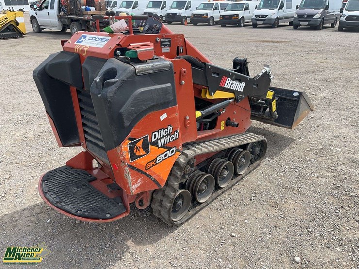 2021-ditch-witch-sk800-image-5