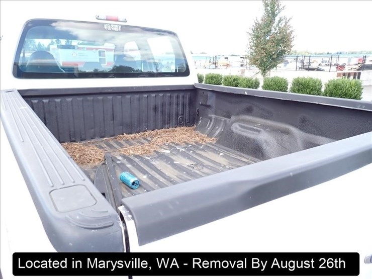 2010-ford-f250-xl-image-25