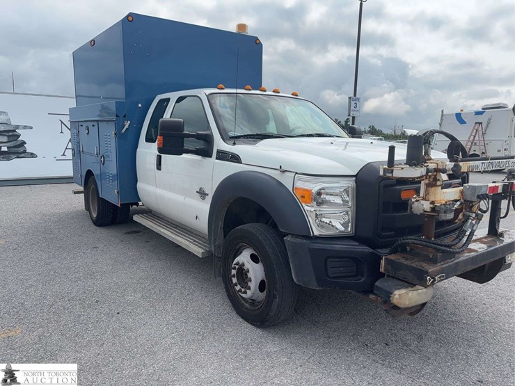 2015-ford-f550-image-3