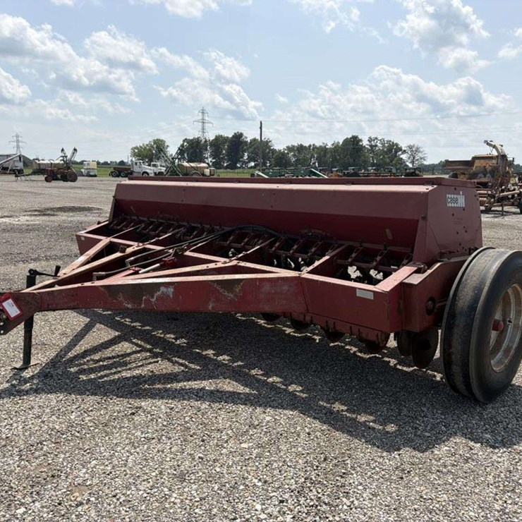 INTERNATIONAL 5100