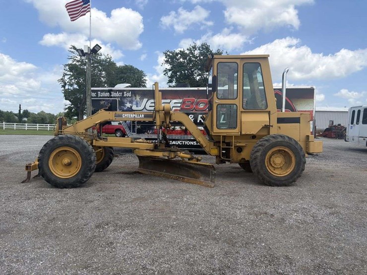 caterpillar-r80-image-2