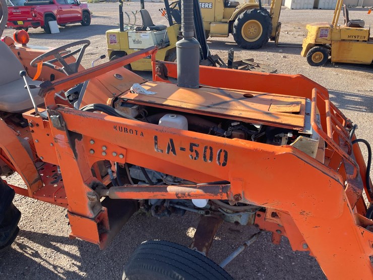 kubota-l2850-image-10