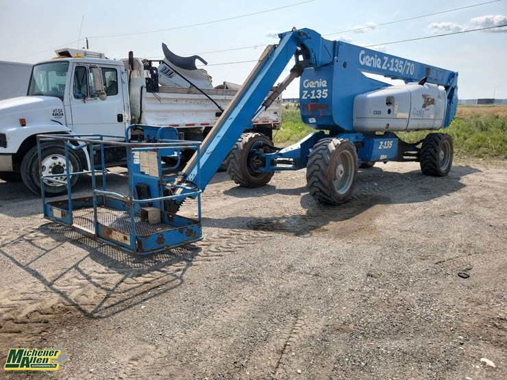 2013-genie-z135/70-image-43