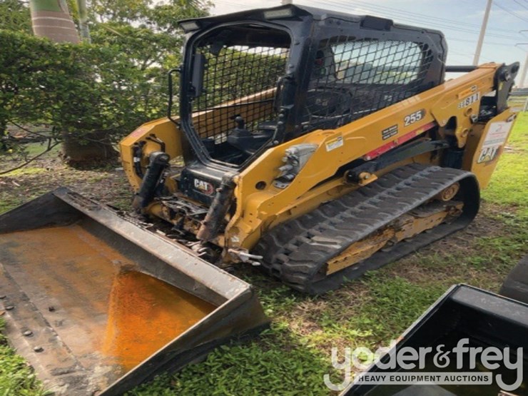 2024-caterpillar-255-image-2