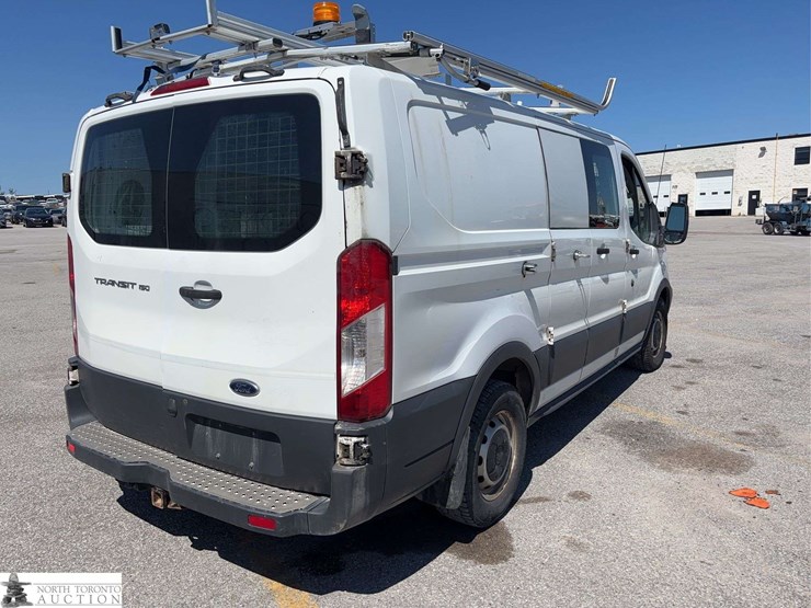 2016-ford-transit-image-5