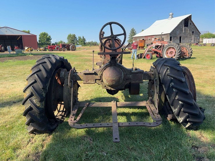 1931-farmall-f-30-duck-bill-image-4