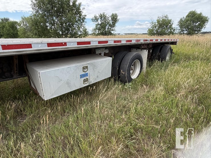 2013-fontaine-flatbed-image-3